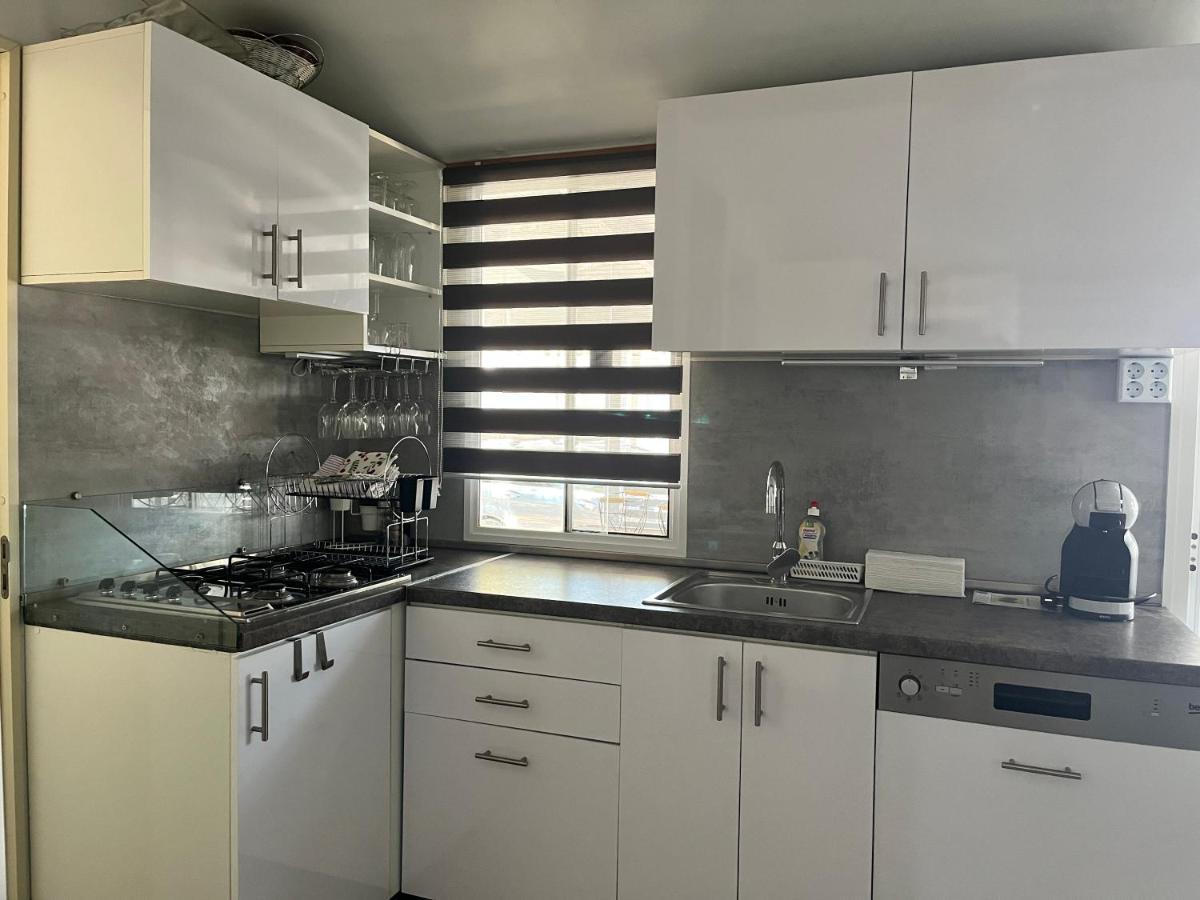 Dalmacia Mobile Homes And Caravans At The Beach Privlaka  Exterior foto