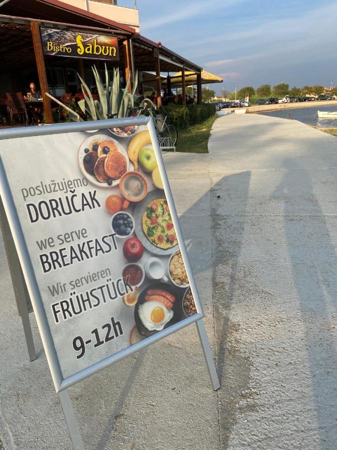 Dalmacia Mobile Homes And Caravans At The Beach Privlaka  Exterior foto